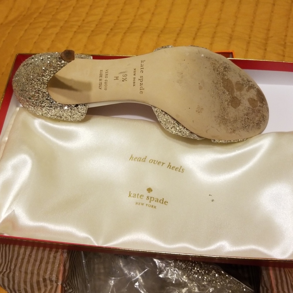 Shoes - Picture 2 of 4